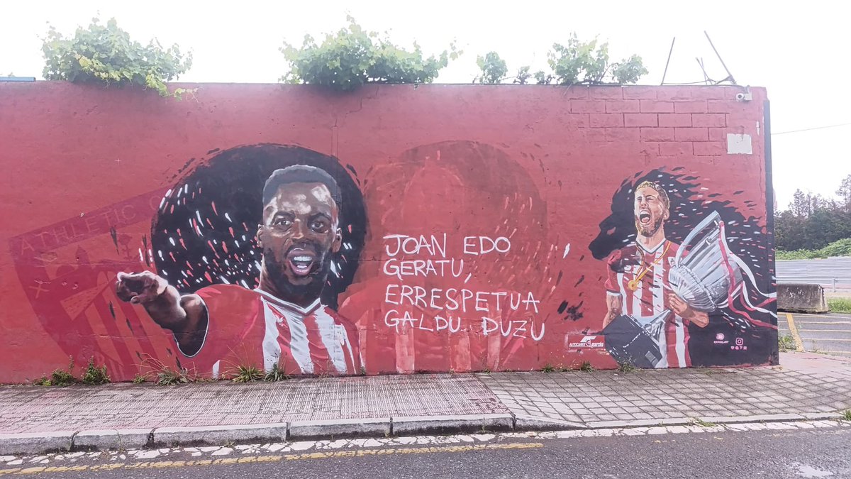 aitordelacal's tweet photo. Hay dos opciones aquí 

1️⃣ Que sean tres macarras del Athletic.

2️⃣ Que haya sido gente del Barcelona para que Nico piense que la gente del Athletic le quiere fuera. https://t.co/ECanpGJU8q