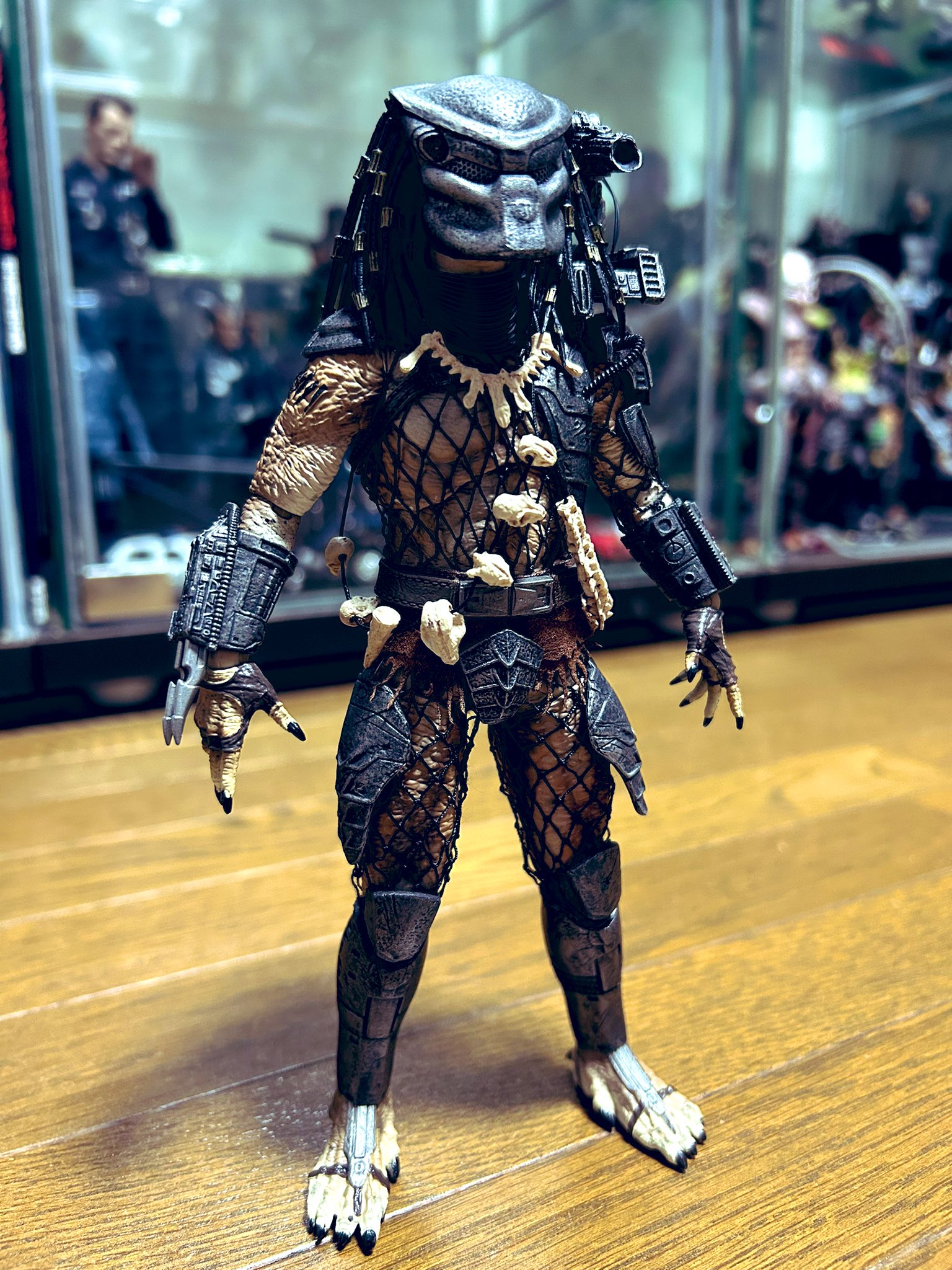 Amazon.co.jp: Mezco Toys プレデター 'One12' デラックス