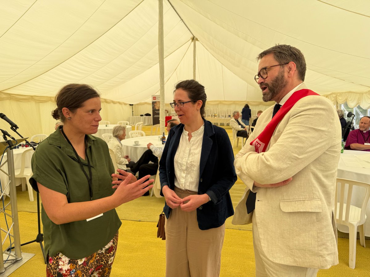 It has been particularly good to welcome members and guests from all over the world to our Conference this weekend, many at their first ELS event