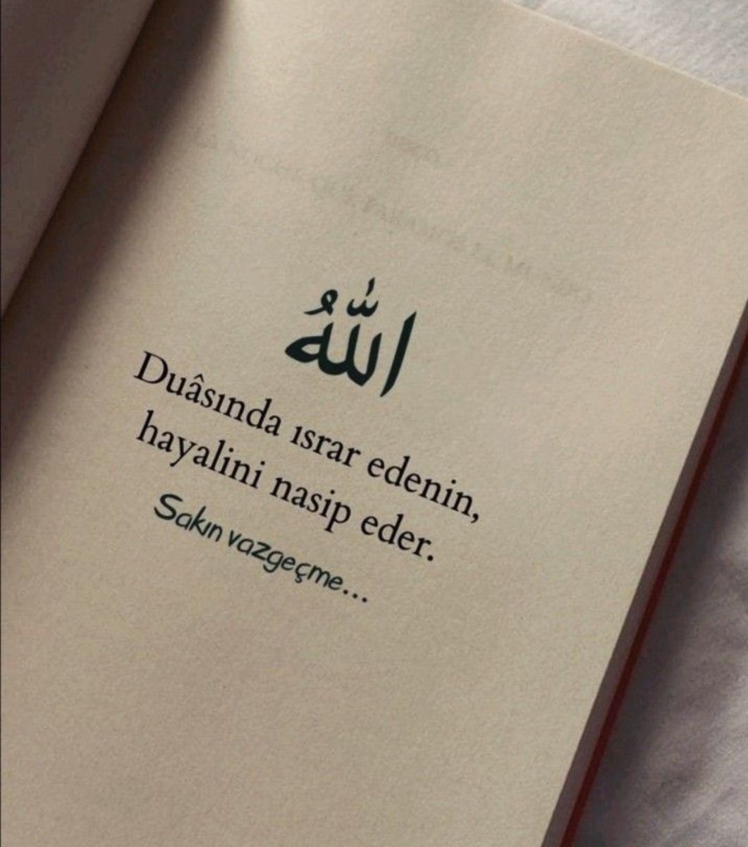 medineehli571's tweet photo. Sakın vazgeçme... https://t.co/fZBLlZnTMx