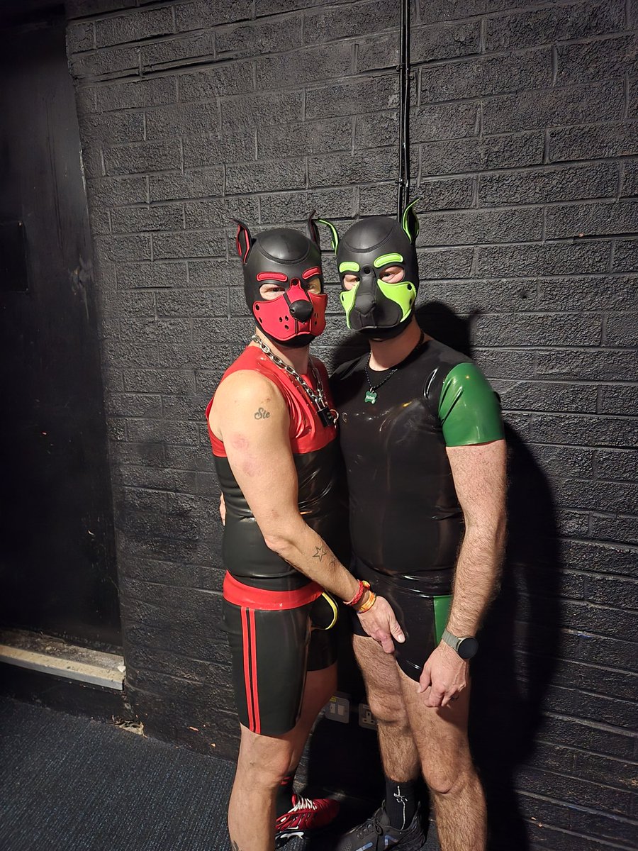 My fist ever MRW was fun and sweaty with <a href="/SnkerPupBane/">Alpha Daddy Pup Bane</a> and <a href="/JacquesPup/">Pup Jacques</a>. Lots of fun at <a href="/ClubLocked/">Club Locked 🔜 19th JULY 25</a> &amp; <a href="/ClubAlert/">Alert!</a> 

All Rubber made by the amazing <a href="/Rubberpigs_/">Rubberpigs 🔜 MRW 19th-22nd June</a>