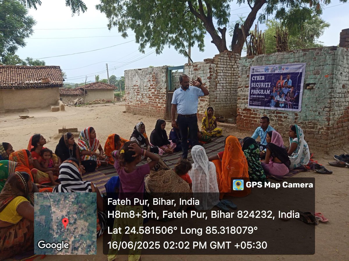 InfoSecAwa's tweet image. #CyberAwareness
Women Powering Digital Safety Nawada!

#CyberSafeNawada #InfoSecAwareness 
@GoI_MeitY @_DigitalIndia @mygovindia 
@SecretaryMEITY @IndianCERT @NICMeity 
@abhish18 @AshwiniVaishnaw @Cyberdost 
@DrChasM @cdacindia @NIELITIndia 
@GoI_STQC @ERNET_India @sanjaykrvyas