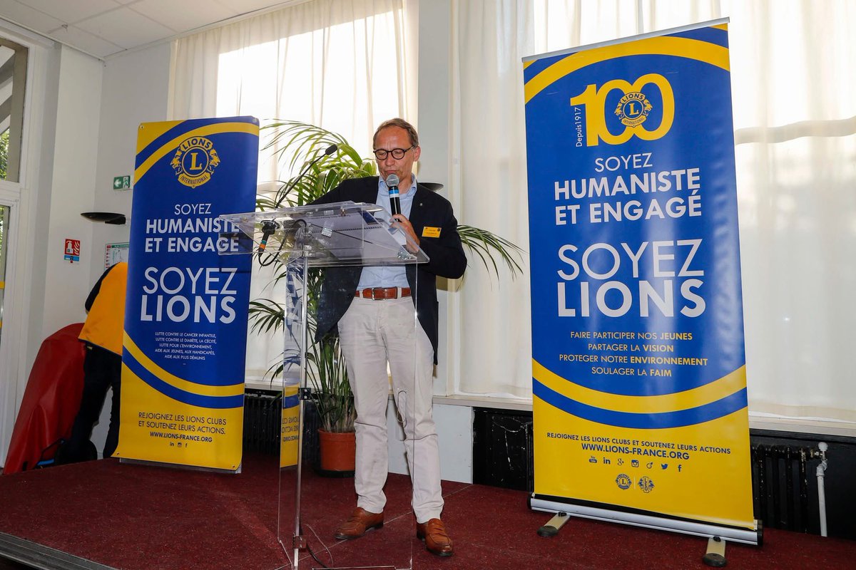 Xabi Elizagoyen (@xabi_elz) on Twitter photo ✨ Honoré de représenter Monsieur le Maire <a href="/patrick_ollier/">Patrick OLLIER</a> à l’occasion de la soirée des associations et structures soutenues par le Lions Club.
L’occasion de remercier les bénévoles pour leur engagement qui s’inscrit dans un réel et sincère élan de solidarité. ✨ Honoré de représenter Monsieur le Maire <a href="/patrick_ollier/">Patrick OLLIER</a> à l’occasion de la soirée des associations et structures soutenues par le Lions Club.
L’occasion de remercier les bénévoles pour leur engagement qui s’inscrit dans un réel et sincère élan de solidarité.