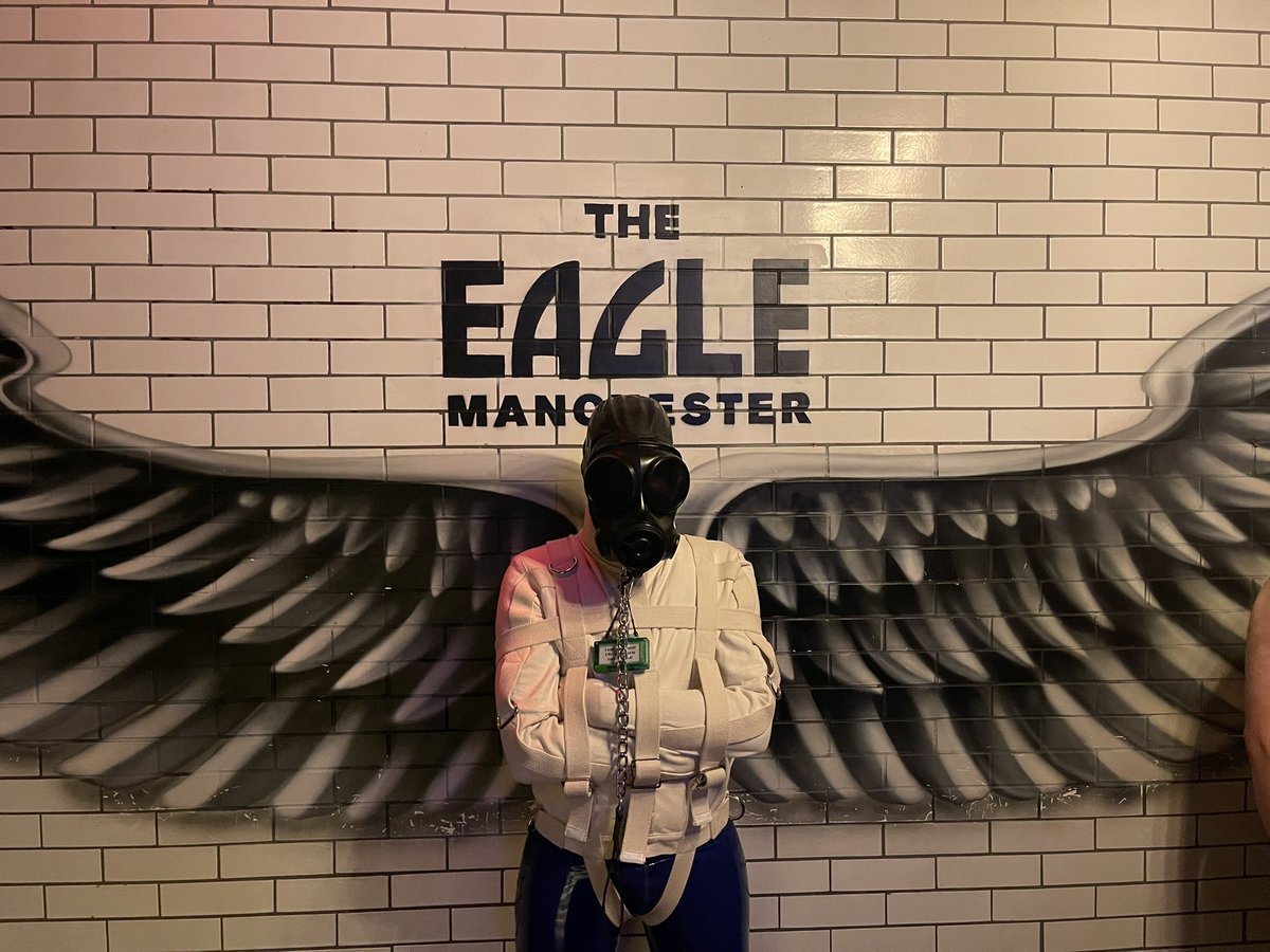 Pacer.dog (@switchpacer) on Twitter photo A verrrry fun <a href="/MancRubber/">Manchester Rubber</a> <a href="/ClubLocked/">Club Locked 🔜 16th AUG 25</a> last night!
I brought my straitjacket for people to try on- once they were in the jacket, they’d remain stuck in it until they found someone else to take their place 😈
Someone spent nearly 2h trapped, trying to find a replacement! A verrrry fun <a href="/MancRubber/">Manchester Rubber</a> <a href="/ClubLocked/">Club Locked 🔜 16th AUG 25</a> last night!
I brought my straitjacket for people to try on- once they were in the jacket, they’d remain stuck in it until they found someone else to take their place 😈
Someone spent nearly 2h trapped, trying to find a replacement!
