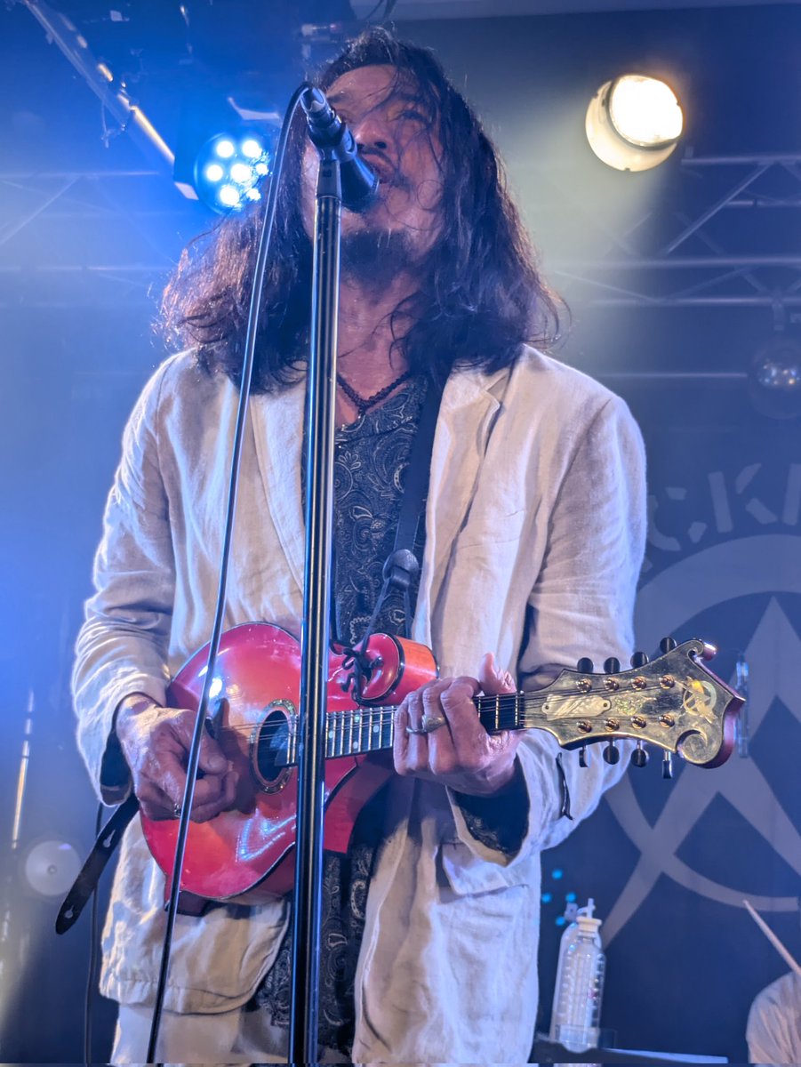 Bonny19840802's tweet image. 昨日富山のオールディックフォギーとラットボーンズ同様。。。
ホブルディーズとオールディックフォギーが一緒のイベントで俺が居ない訳ない（笑）（笑）
本日の長野も楽しかったでござる。

#HOBBLEDEES
#OLEDICKFOGGY
#BeautifulDays
#ビューティフルデイズ