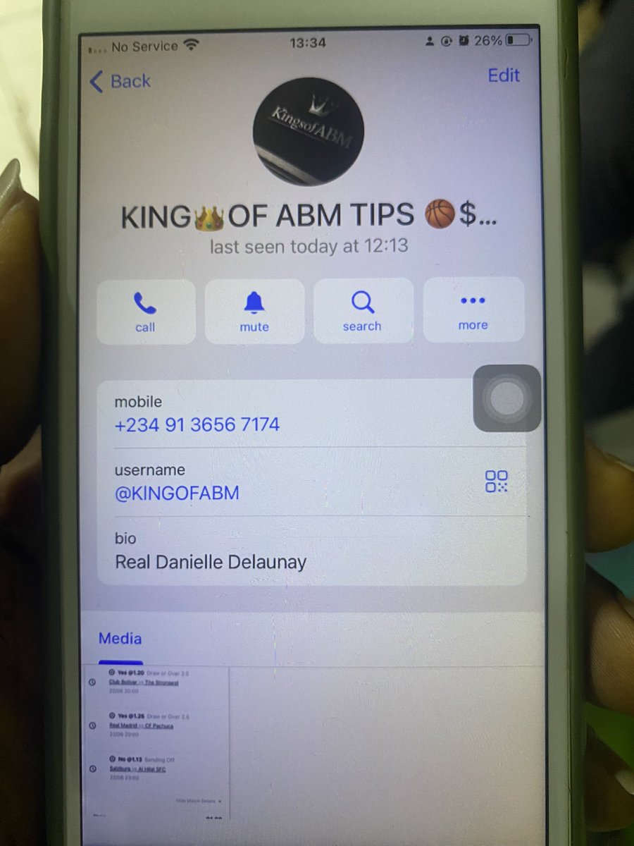 KingofABM's tweet photo. SCAM ALERT 🚨 
This foolish guy using my name to scam people online 

IF U RECEIVED ANY MESSAGE FROM THIS GUY THAT YOU SHOULD PAY 
10k,20k for VIP game 

Block him papa

Note:All my games are free💯

#BewareOfScammer https://t.co/2z6DFcrcka