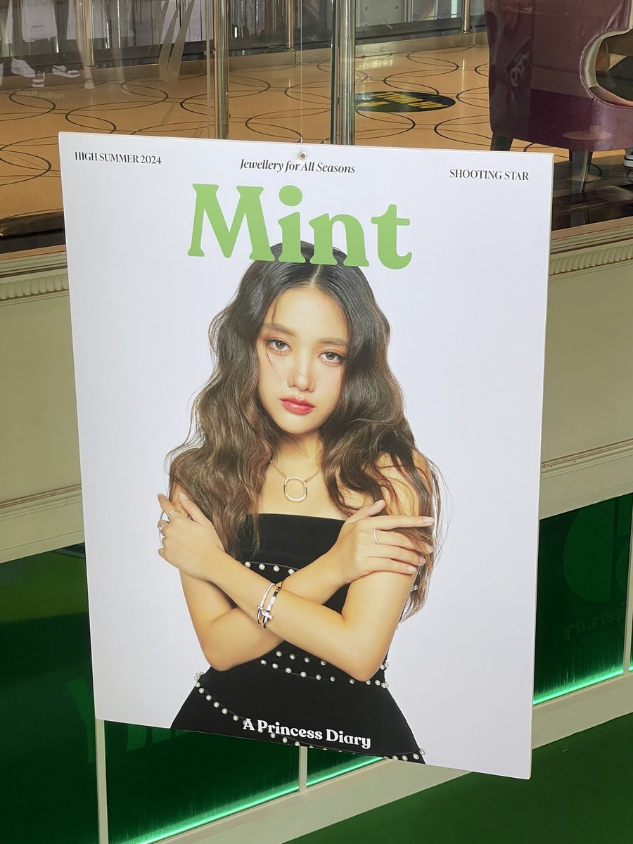 เจอใครที่สยามเซนเตอร์คะเนี่ยย🦋
<a href="/srchafreen/">P'freen (real)</a> #srchafreen