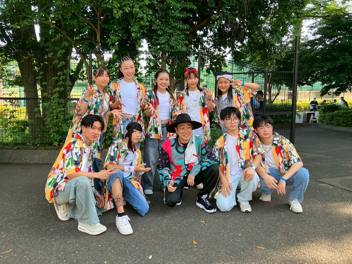 そして本日は「movement PARK 2025」に出演🎤暑い中、楽しんでくれた皆さんありがとうございました！BRIDGET、ダンススタジオの生徒さんとのコラボもありで賑やかなステージになりましたね✨️また是非歌わせてください！因みに埼玉も暑かったけど名古屋に到着して扉が開いた瞬間の蒸し暑さ‥
