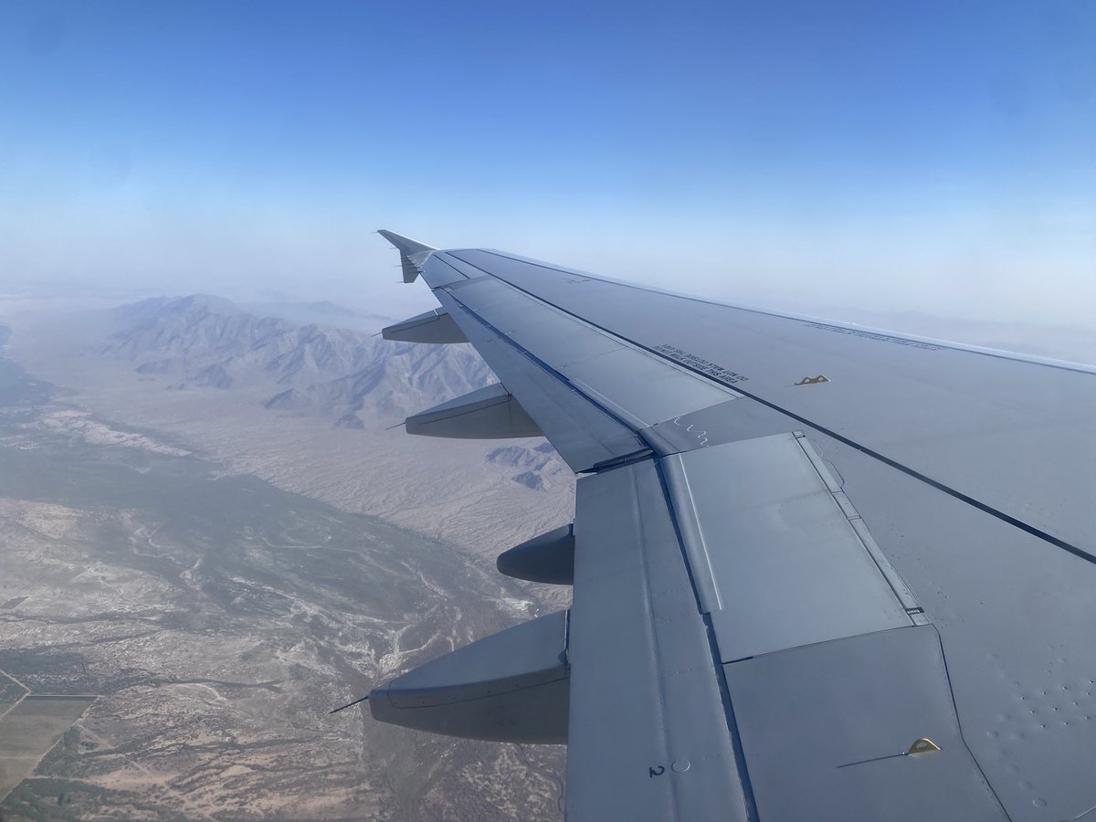 pondaroski's tweet image. 20250621 A Day Of Travel Between Here And There, Syracuse, NY, Charlotte, NC, Phoenix, AZ &amp;amp; Palm Springs,  CA To Visit A Dear Loved Friend During These Un-Normal Times.
#bobarmstrong
#lostlovedones
#travel
#artishard
#remembrance
#skyward
#cumulusclouds
#pondaroski
#JoeZiolkowski