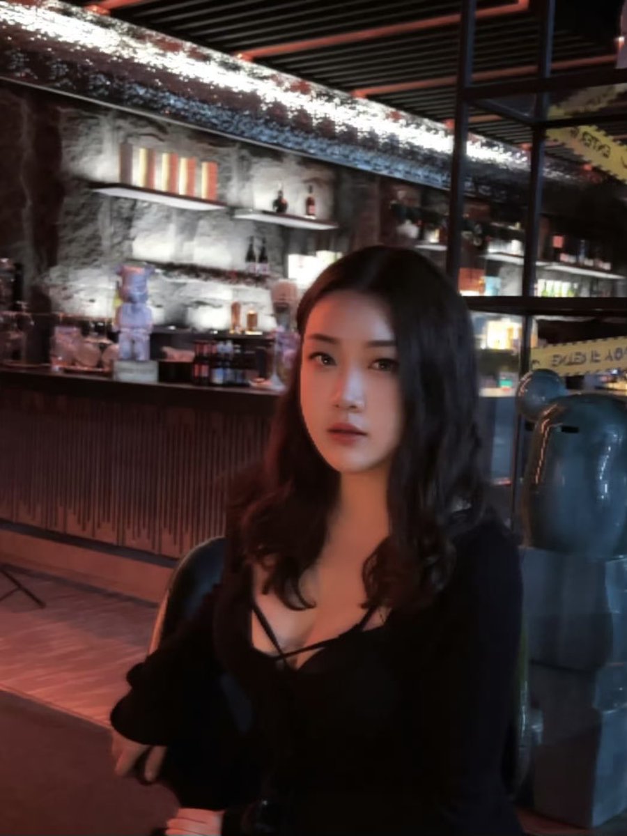 0Faity's tweet image. 我喜欢拍漂亮的照片 ，也享受表达身体的自由，但性感 不是邀请 也不是默许被冒犯，如果你喜欢 请尊重 如果你不懂 请移动
#墨尔本