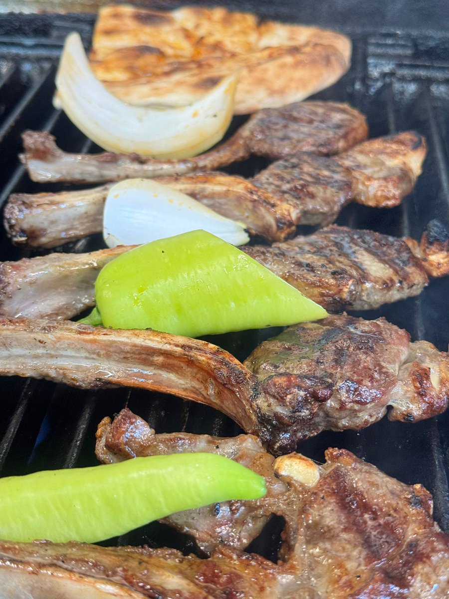 mrkebabmargate's tweet image. Lamb chop lovers, your next go-to spot is here! 🐑🔥

Juicy, fresh, and full of flavour — our halal lamb chops at Mr Kebab Margate hit the spot every time. 😋

Pop by &amp;amp; see if we’ve earned your vote! 🏆

#MrKebabMargate #HalalEats #LambChops #MargateFoodie #GrillGoals