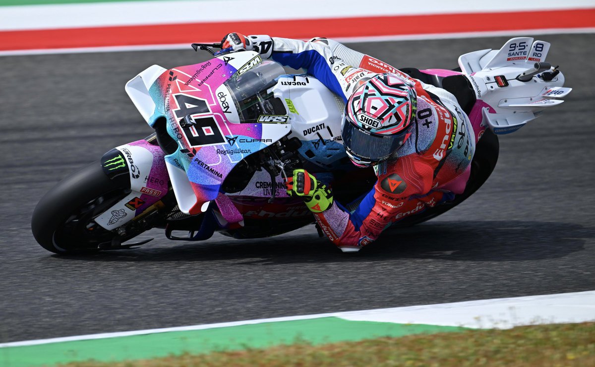 mlito13's tweet photo. ✅#ItalianGP 🇮🇹
#MotoGP RACE @MugelloCircuit: 🏁
1⃣ @marcmarquez93 #MM93 🇪🇸🏆93th
2⃣ @alexmarquez73 #AM73 🇪🇸
3️⃣ @FabioDiggia49 #FD49 🇮🇹
#Mugello #MugelloGP
🔜 #DutchGP 🇳🇱 #DutchTT https://t.co/vWGRUVtwfF
