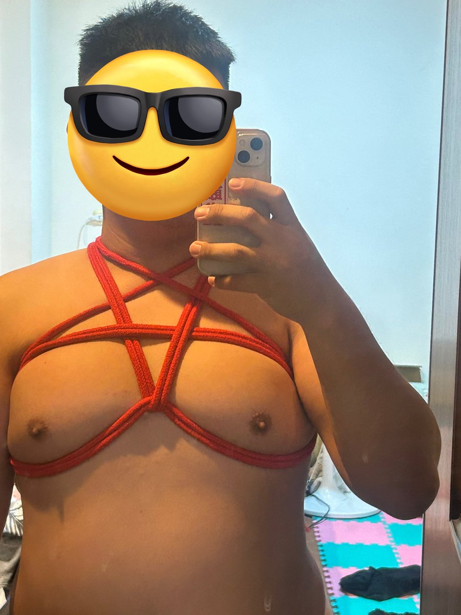 有人要來培慾諾諾（綠色卡片）嗎
不用花費培育卡就可以昇滿喔
但要需要一些色色素材才可以解鎖😳