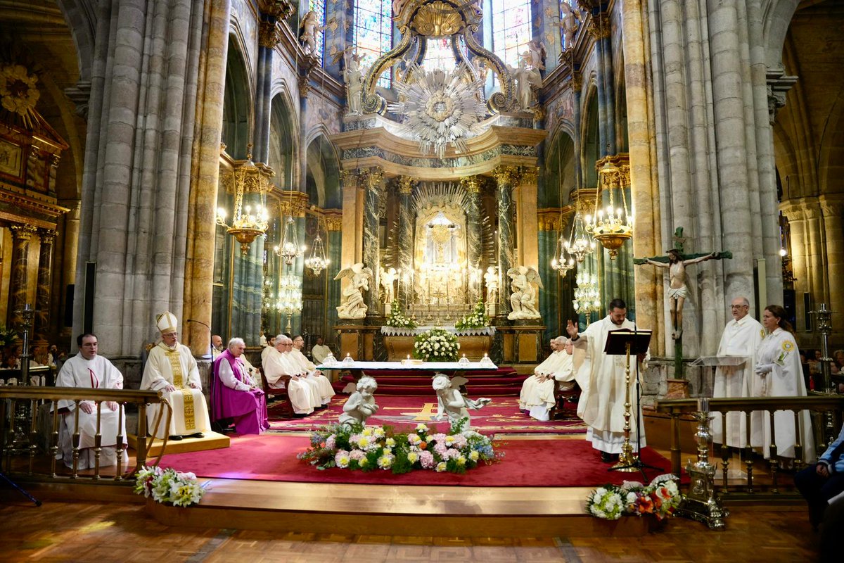 Celebración del Corpus en Lugo. 
diocesisdelugo.org/celebracion-de…