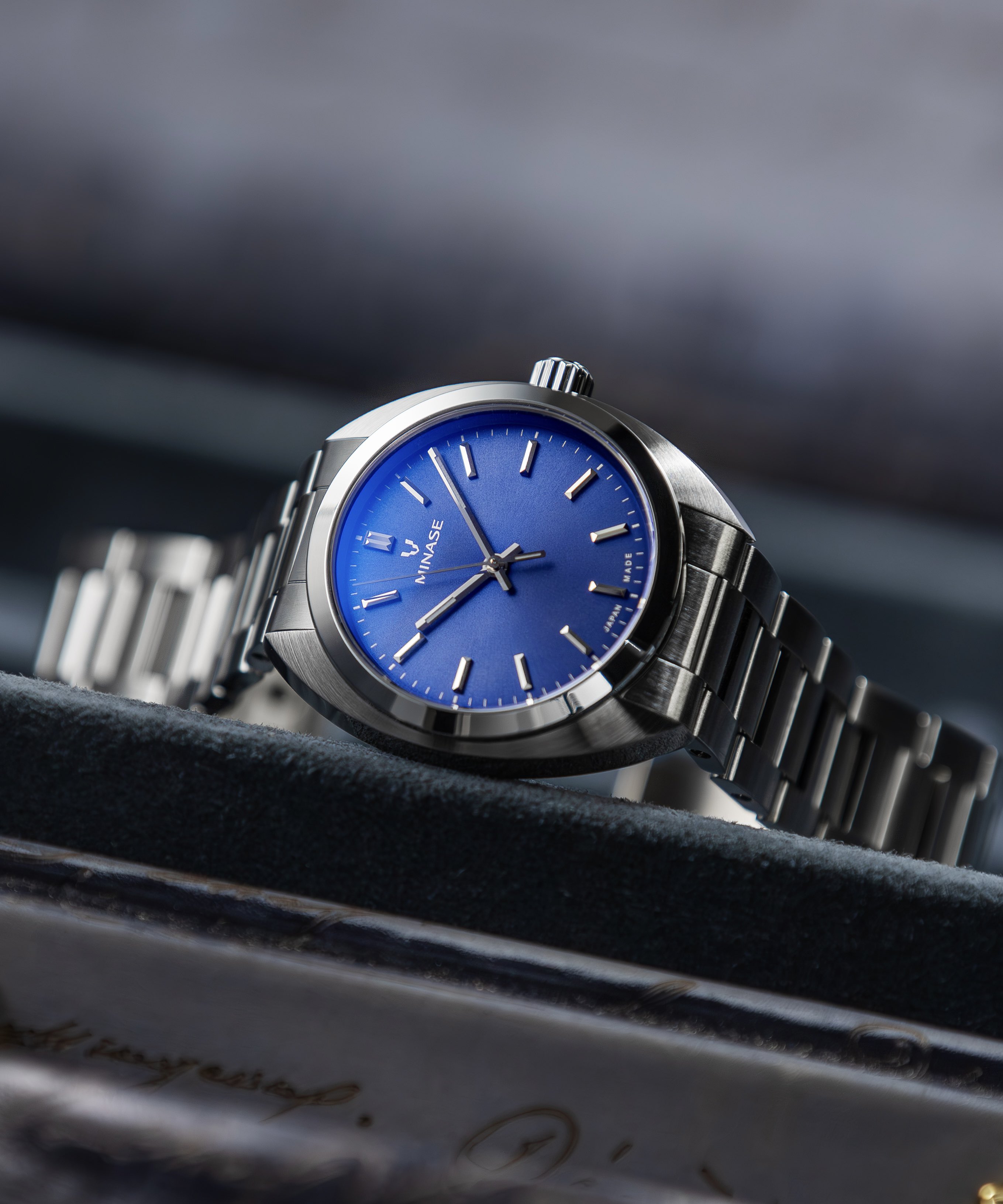 The Watch Stand（Wristonomy） Single – Chrono Theory