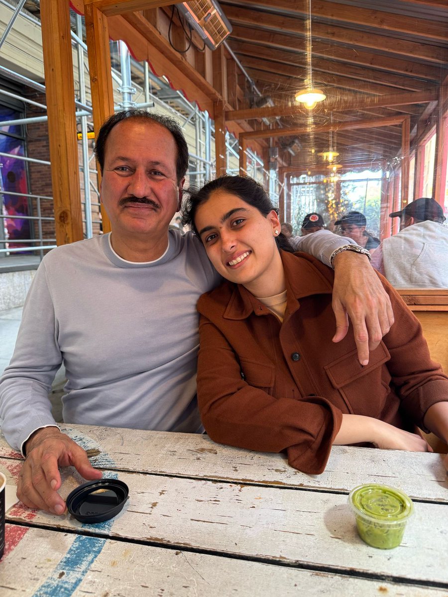 Amira_H_Sajwani's tweet image. A day late, but this post is to celebrate two of the most special men in my life, my father and my husband.
To my father, your values and guidance have shaped who we are today.
To my husband, our girls are lucky to be growing up with a father like you. Happy Father’s Day to the…