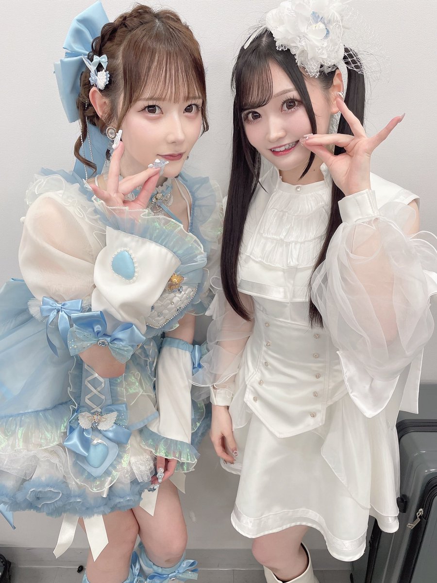 PrettyChuu さんの #齊藤千夏 さんとお写真撮っていただきました