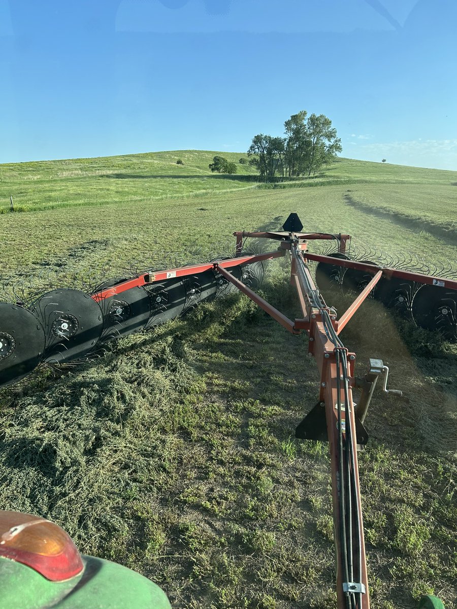 What’s everyone recommend for a rake these days? These H&amp;S rakes don’t hold up and they do a terrible job skipping over hay.