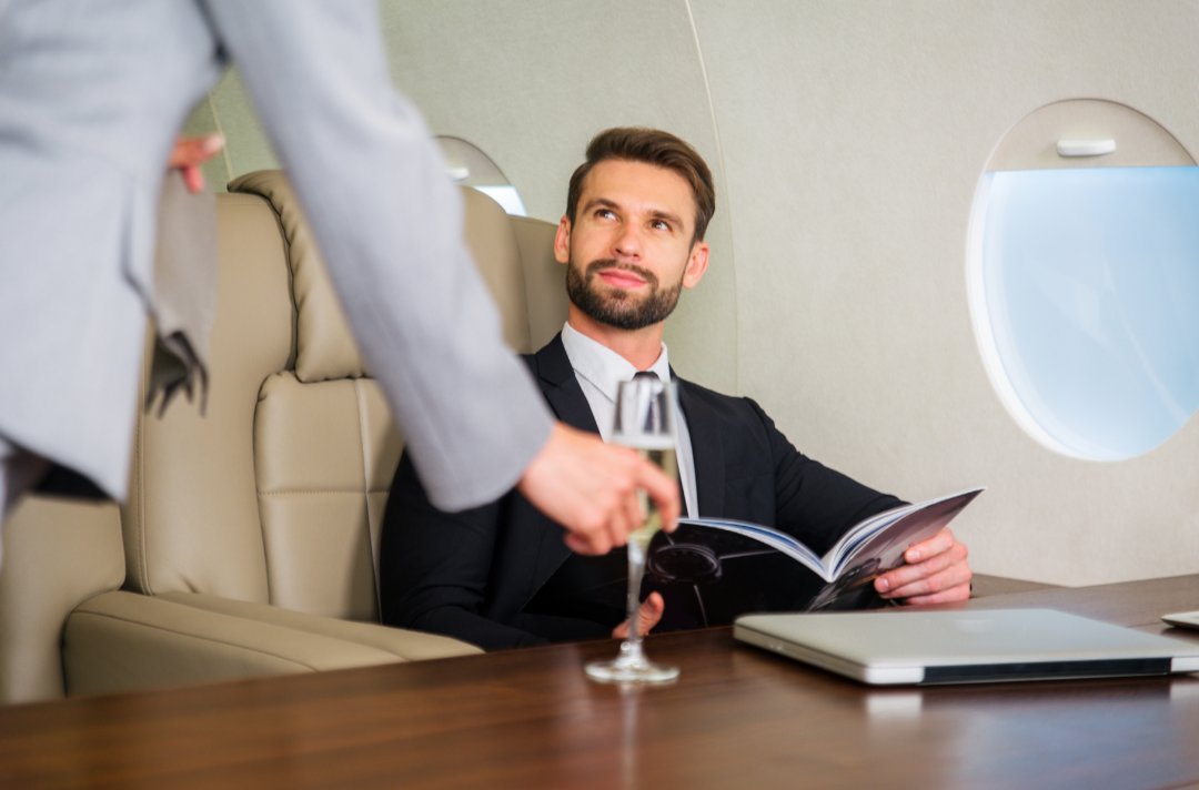 Pristine_Jet's tweet photo. Come to where comfort is part of the experience. Meet you in the sky!

.
.
.
.
.

#PristineJetCharter #PrivateJetCharter #flyprivate #privatejet  #luxurylifestyle #luxuryjets #privatejetlife #privateaviation #aviation #aviationphotography #aviationlovers #Luxury #Comforts https://t.co/r1H5Ko1wtl
