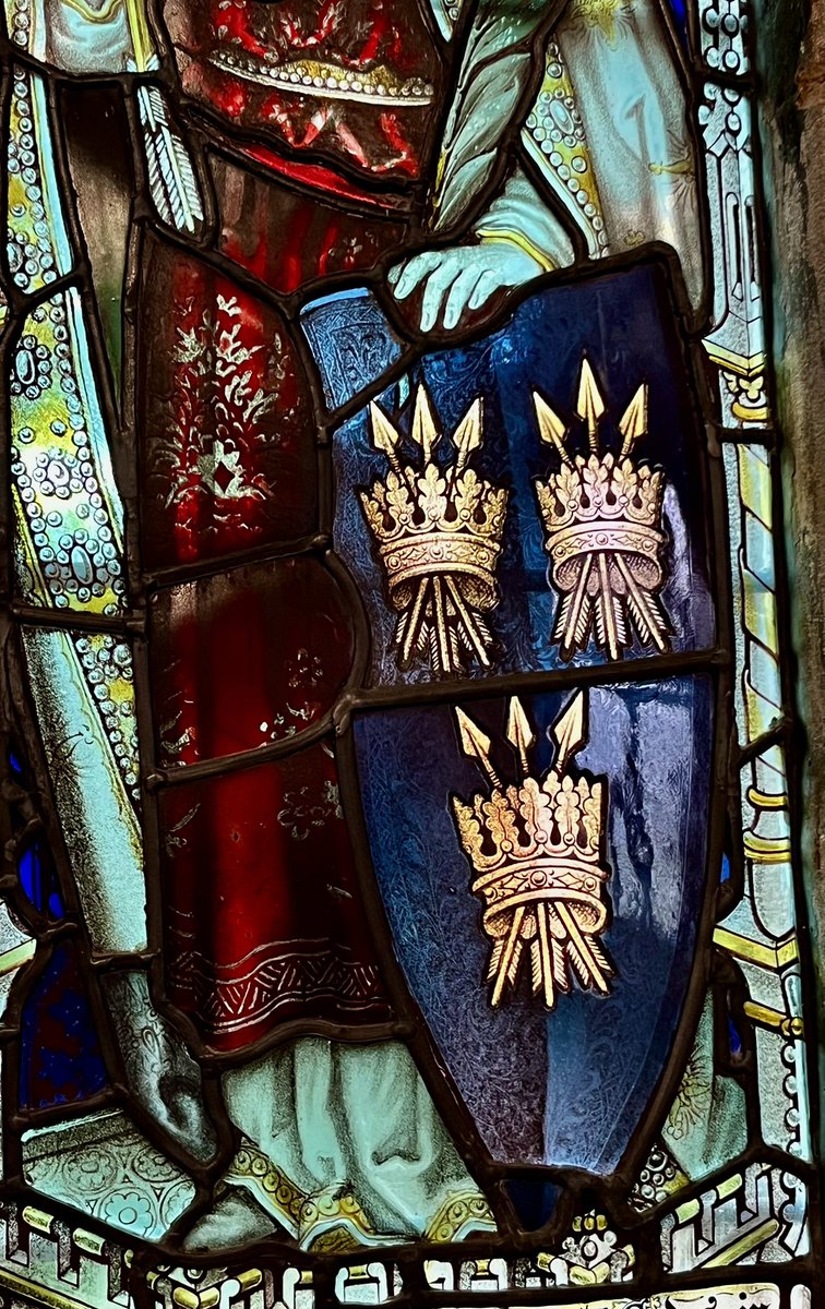 simonjveardley's tweet photo. Saints Alban and Edward - Holy Trinity, #Capenhurst, #Cheshire
#StainedGlassSunday https://t.co/BuXfUhLos7