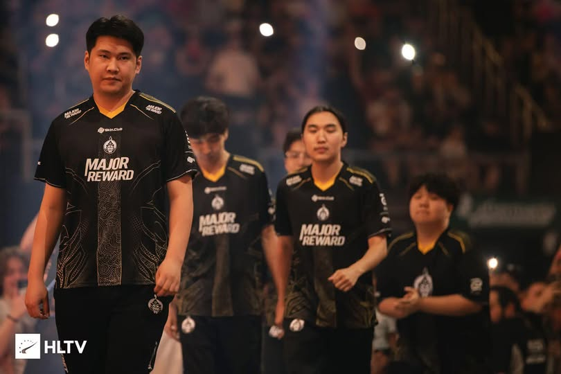 Академитай болсон. Хууль батлагдмагц 1хвет -тэй гэрээгээ зогсоож байна. Жинхэнэ мэргэжлийн org болж байна даа. Төрөөс хол зүйлс ингээд хөгжөөд байдаг даа.