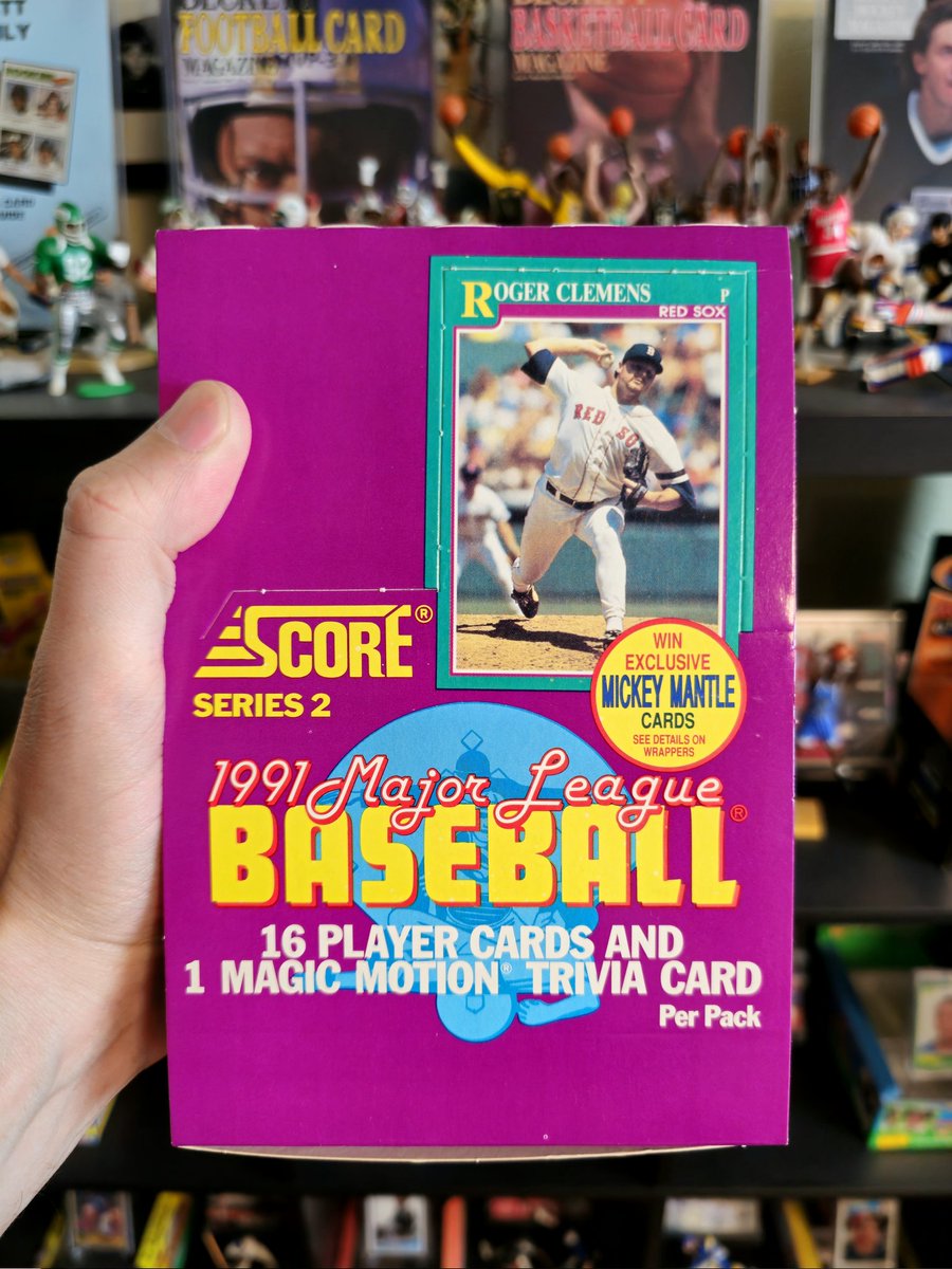 Let's open a box of 1991 Score Series 2 Baseball cards 💥

Hoping to pull the iconic Bo Breaker and maybe even a Mickey Mantle autograph!

Check out all the hits from each pack down below 🧵