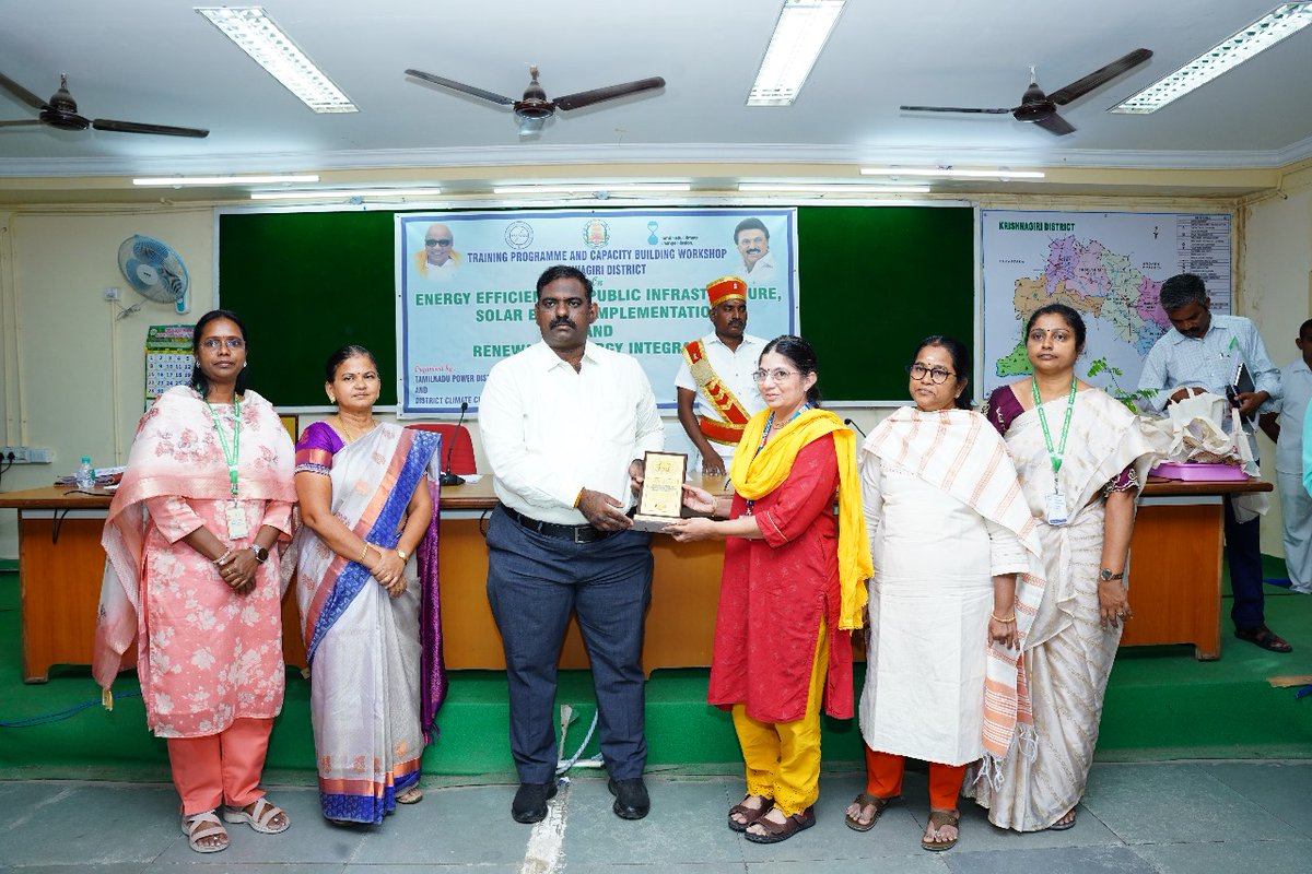 REC Limited tweet media