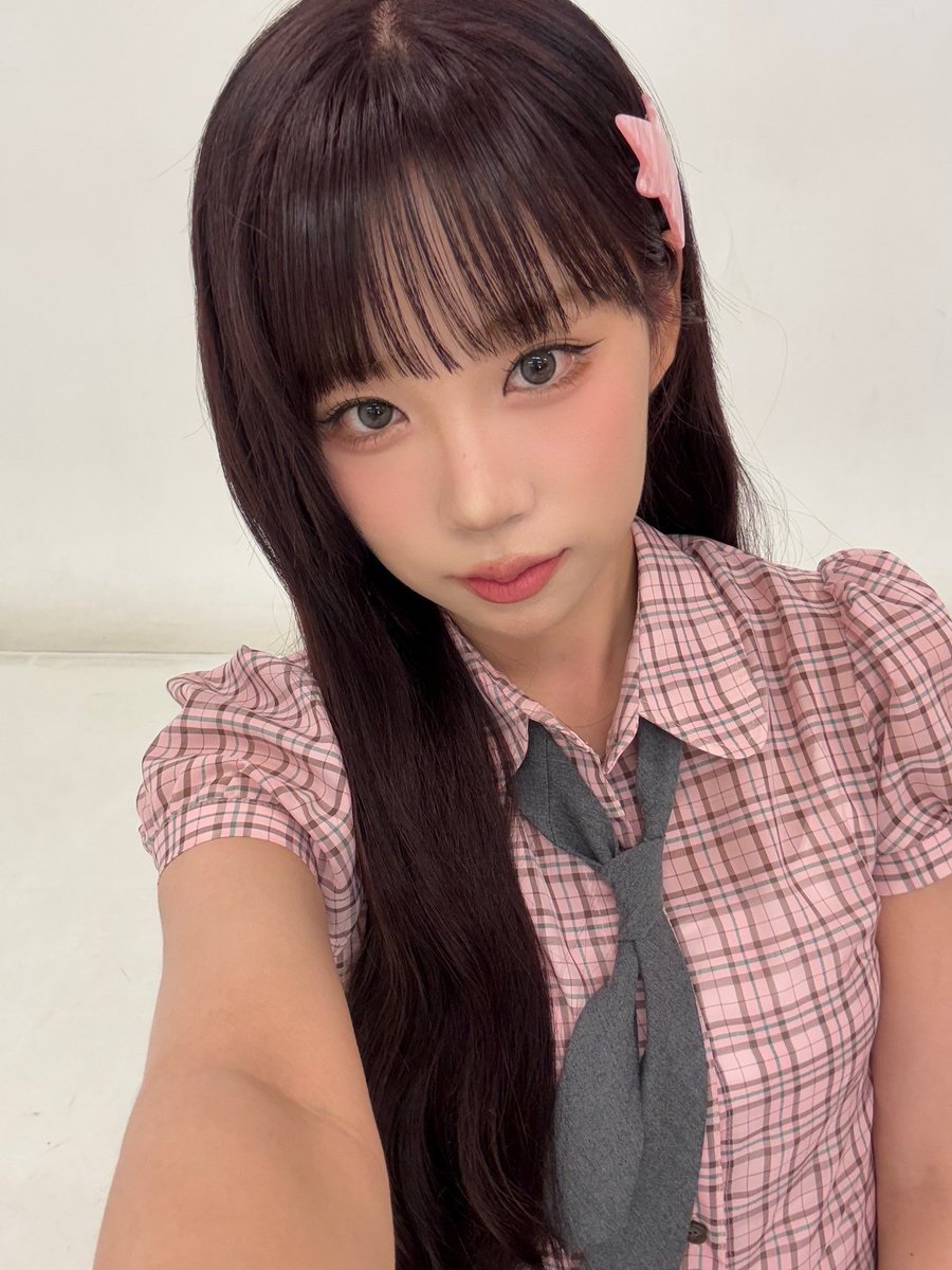 eunseong pics tweet media