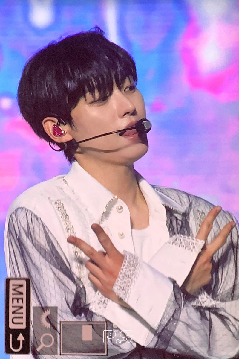 ps_iS2's tweet image. 250622 
SF9 LOVE DAWN preview

린자님...👑❤️

#SF9 #INSEONG #인성