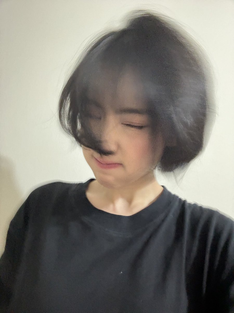 AM_EllaJKT48's tweet photo. maacii rkjjj https://t.co/riqhTOfZjN