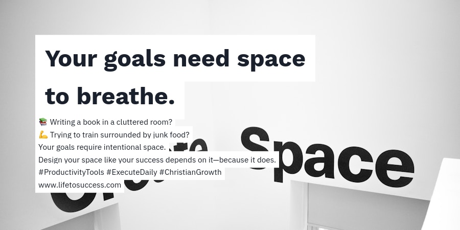 lifetosuccess's tweet image. 3/7 – Your goals need space to breathe.

📚 Writing a book in a cluttered room?
💪 Trying to train surrounded by junk food?

Your goals require intentional space.

Design your space like your success depends on it—because it does.

#ProductivityTools #ExecuteDaily