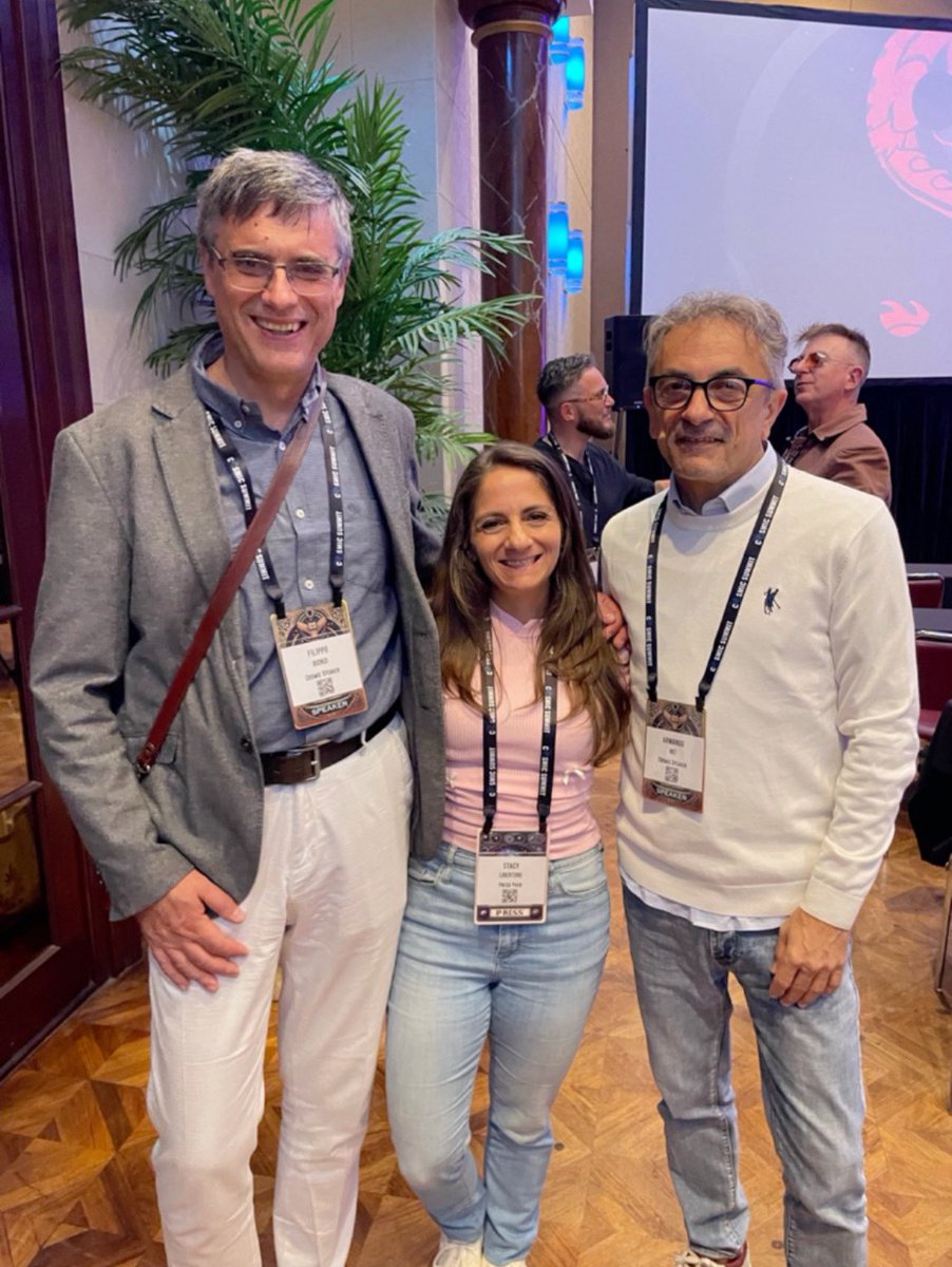 stacyliberatore's tweet image. I finally met Filippo and Armando, two of the scientist who discovered the structures under Egypt’s Giza pyramids. This is a fan girl moment for me @Cosmicsummitx