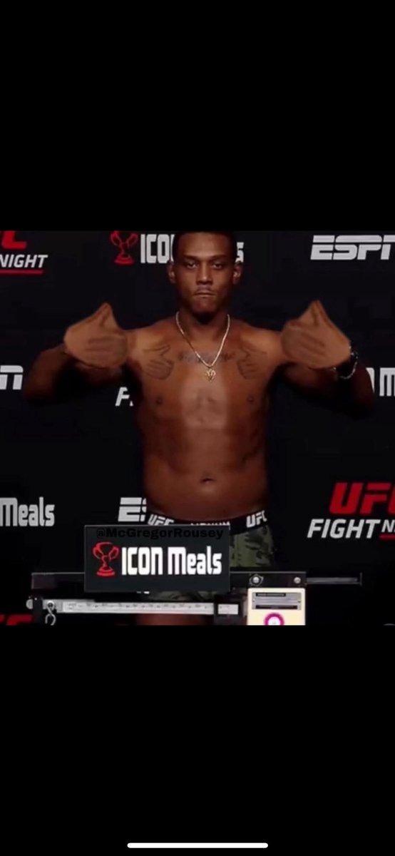 XjavierGarzon13's tweet photo. @JamahalH @bolt_up21 Keep Grindin Champ

This Pic Dumb Funny Doe 💯🤣 https://t.co/tYY8OhAdZF