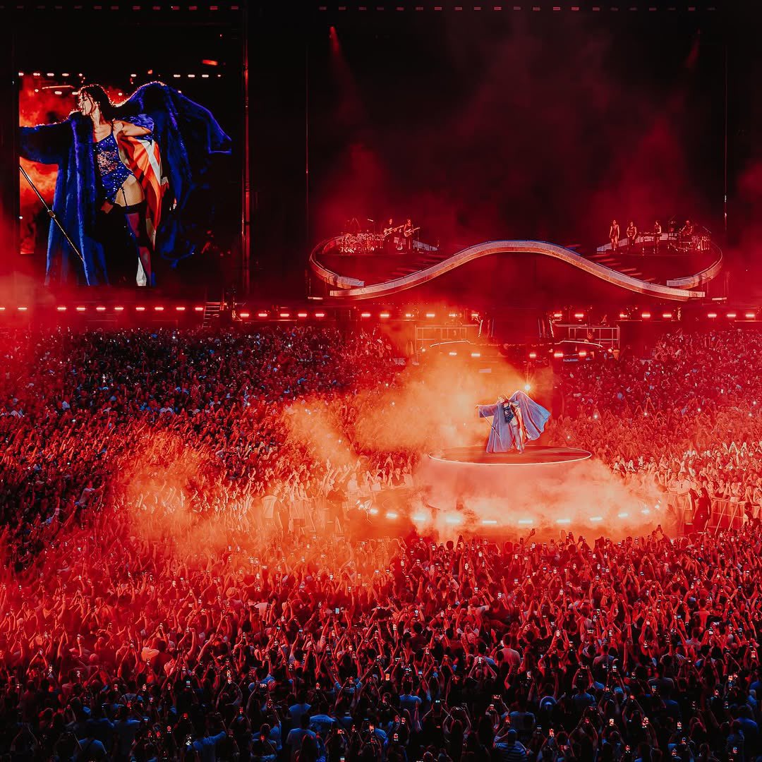 DuaLipaEurope's tweet image. A PICTURE FOR THE HISTORY BOOKS