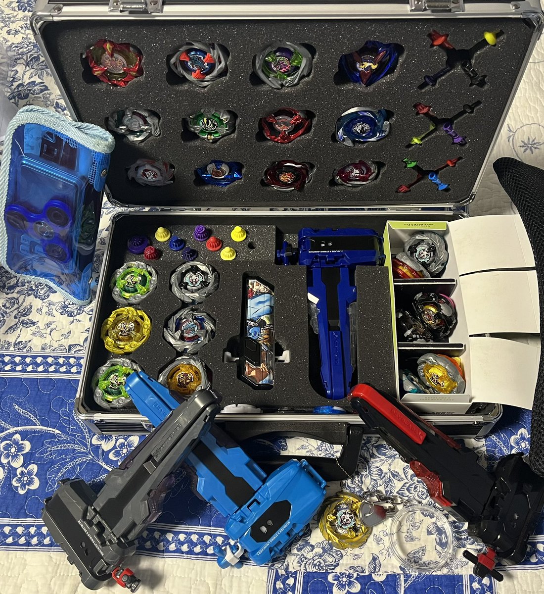 ケース/boxのみ商品 ベイブレードX beyblade x 36個収納 「X