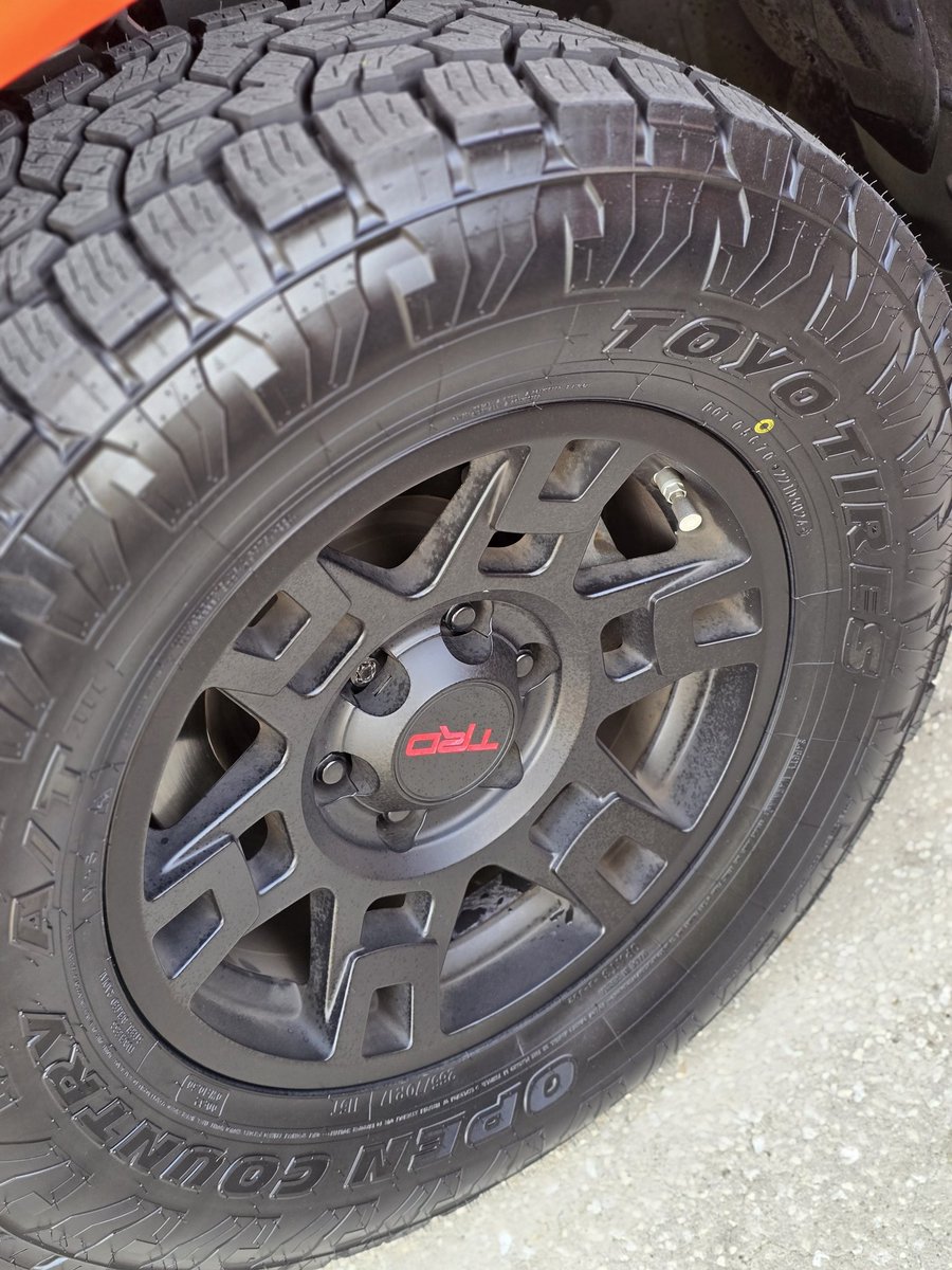 DrexInFX's tweet image. Got me some new shoes this weekend. I can't wait to get these pretty MF'rs dirty...