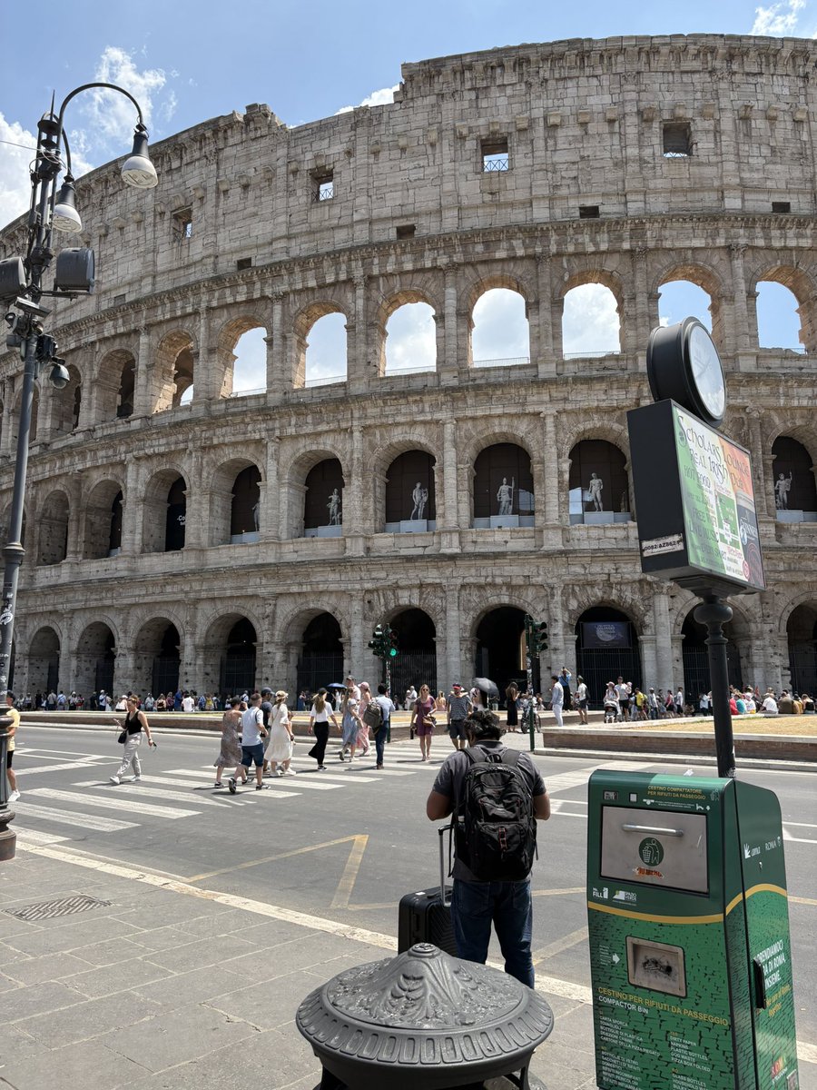 Back in Blighty after a lovely trip to Rome. Temperature is a lot more bearable here!