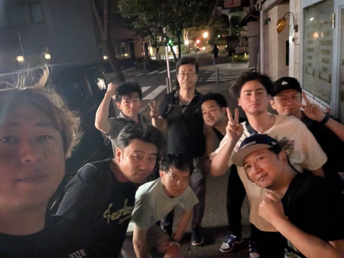 【拡散希望】どうかお願いいたします

シャウトきよしこと宮下潔へ

※トラブルは全て解決しています※

安心して誰かに連絡を

みんなきよしさんを心配しています

群馬にいますか

死ぬなんて考えないで欲しい

警察官に行方不明中の

宮下潔と伝えてください

家族と連絡が取れるようにしています