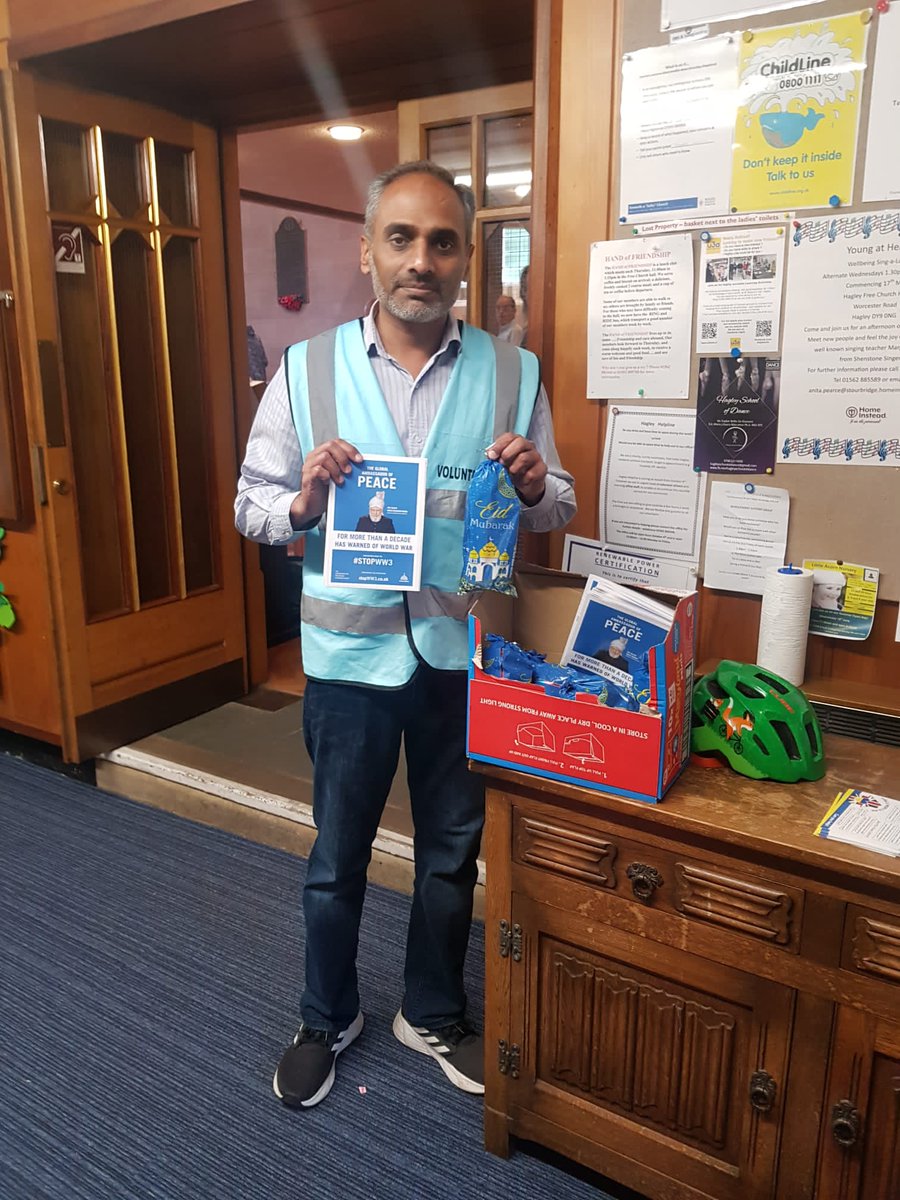 Ahmadiyya Muslim Elders Association Dudley chapter organised an out reach activity (Eid Celebration Party) on 22nd of June 2025 in Hagley village to spread the peaceful message of Islam and promissed Messiah AW.
#stopww3
<a href="/Ansarullah_UK/">Majlis Ansarullah UK</a> <a href="/ukmuslims4peace/">UKMuslimsforPeace</a> <a href="/AMEA_UK/">Ahmadiyya Muslim Elders UK</a>