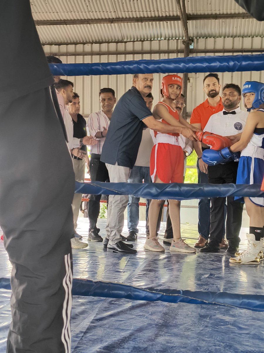 The MP team has been flagged and is ready after selections for the Delhi and Bihar Cups. Being th vice President of the association I Wish our boxers the very best! 🥊💪 #Boxing #MadhyaPradesh #MPABA