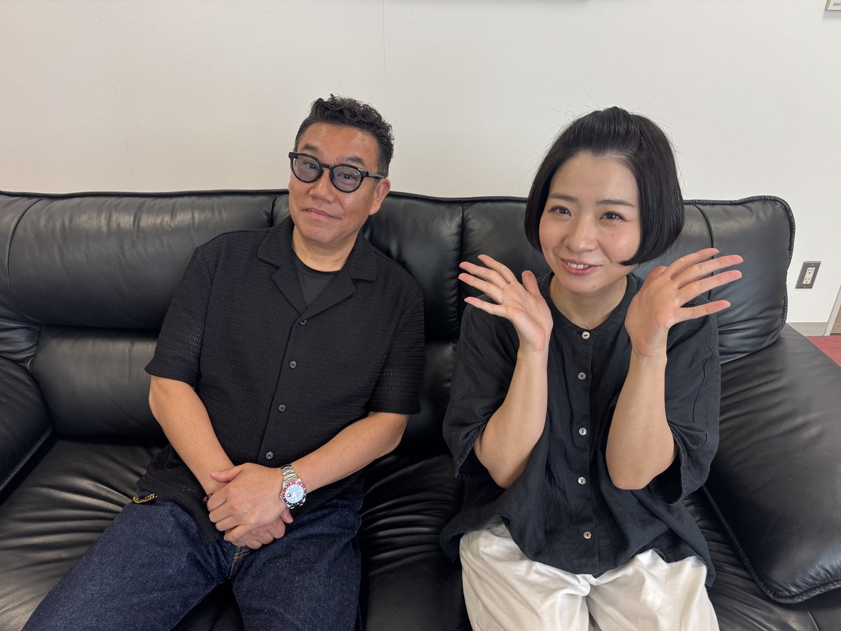 SArXefLxzXcUJ6Z's tweet image. 今回は、偶然、縁ができた新喜劇女優 井上安世さんが話し相手。新喜劇のルールや口説かれた芸人のエピソード、夫 吉田たちゆうへいとの関係性を赤裸々に語っています!お楽しみに!youtu.be/m2Q-_Yg1_Tk