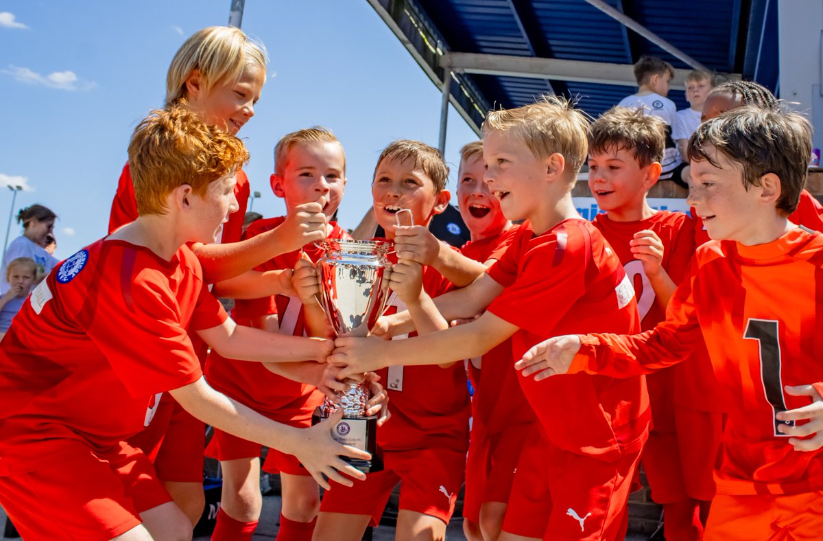 More youth team success 🏆

Congratulations to our U9's Gold side who won this morning's Colts tournament at New Lodge 👏

#BTFC 🔹