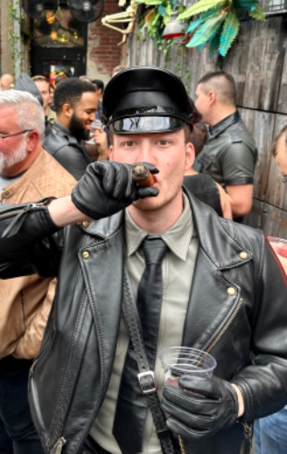 I just received Cigars via Throne. Good pig, $end more! throne.com/masterspence96 #Wishlist #Throne