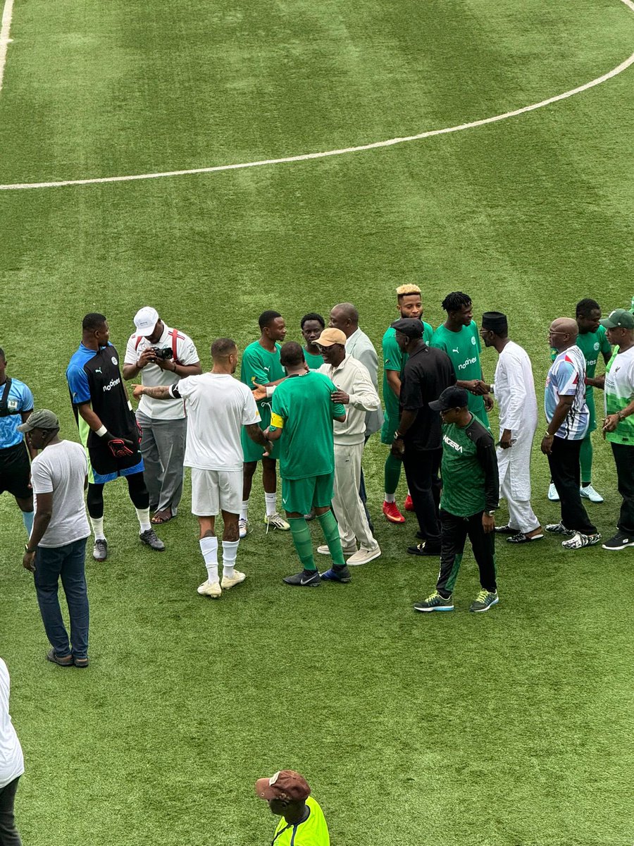 H.E. Governor Babajide Sanwo-Olu of Lagos State at Troost Ekong Foundation Celebrity Match.🤝🏽

#PlayForPurpose