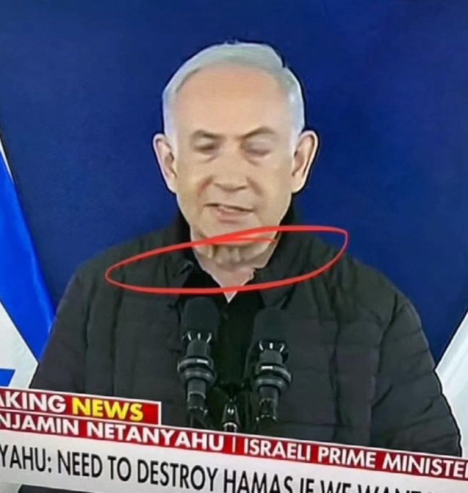 IranDefenceNET's tweet image. That’s a facemask!

#IranIsraelConflict #IsraeliranWar #IranVsIsrael #USattackIran #USAirForce #OnlyKhanSaidAbsolutelyNot
#Trump #Israele