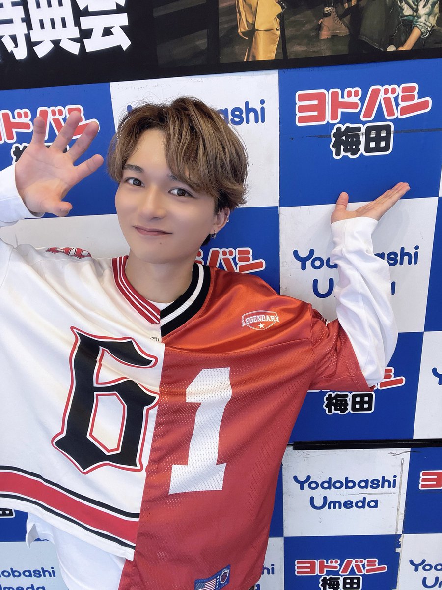 Meguriya_k's tweet photo. 大阪ありがとうございました！
今日あちかった！ https://t.co/DNkDgE3J2D