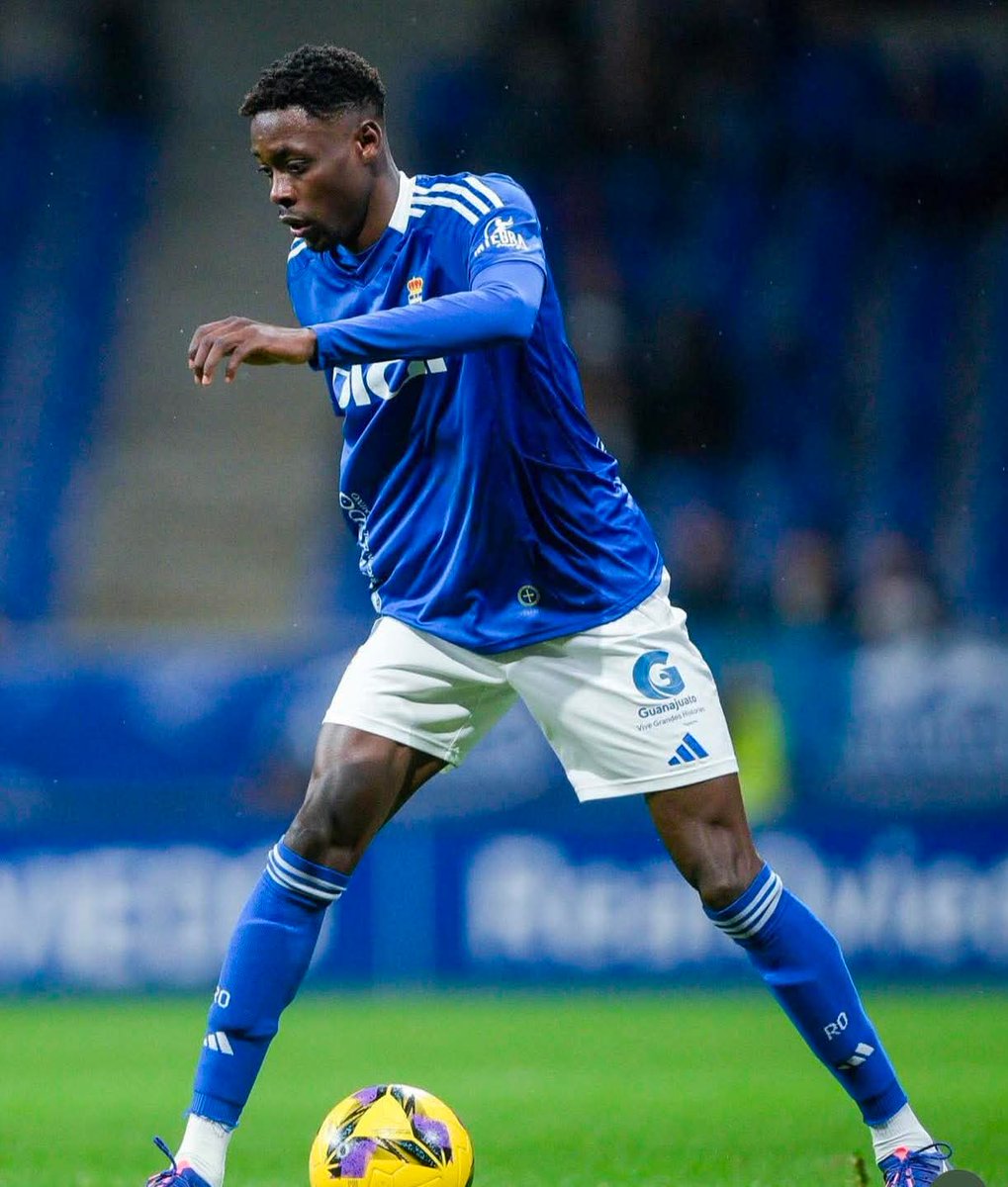 Un Nigérien en Liga !  
Rahim Alhassane Bonkano et le Real Oviedo montent en première division espagnole 🇪🇸  

Une fierté nationale prête à défier Mbappé, Yamal et Vinícius ! 🇳🇪🔥

TeamNiger #RahimBonkano #Liga #FiertéNationale