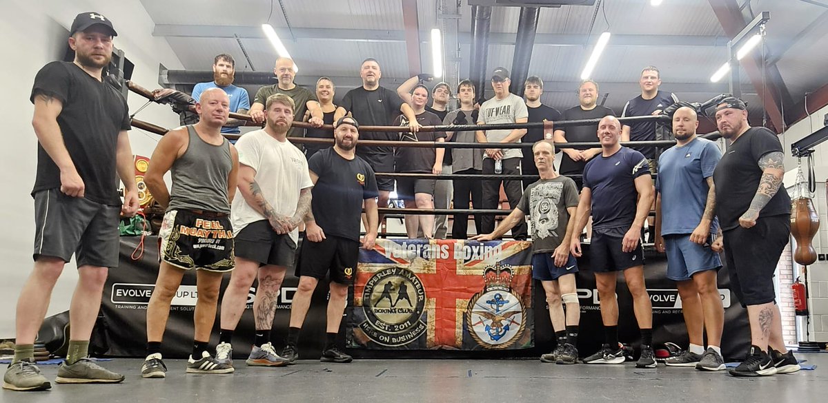 Timpabc's tweet image. Open gym session today thanks to those supporting our #veterans good numbers showed ex- vets present we salute you 🫡 #VeteransLivesMatter #local #timperley #MANCHESTER #England