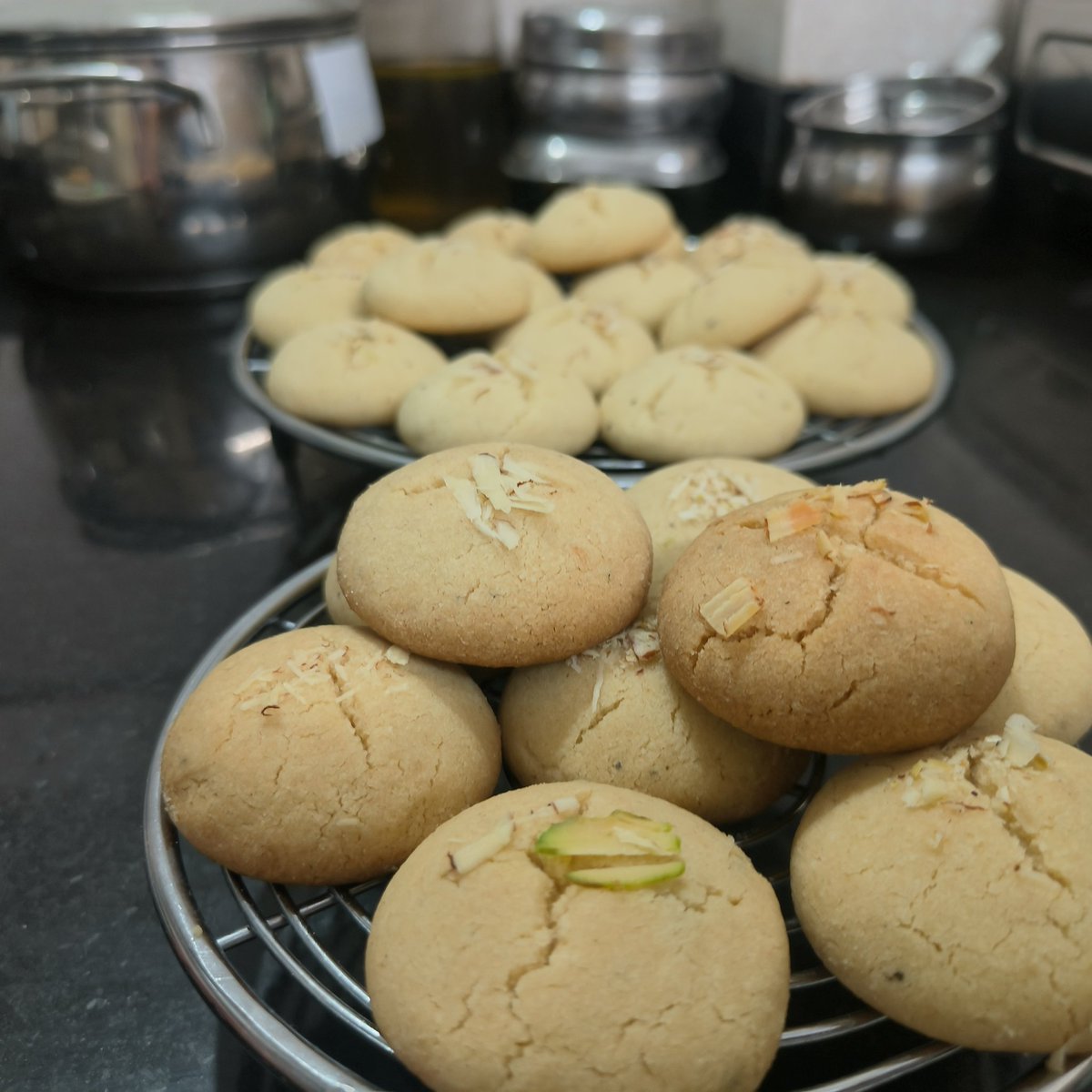 ankitjainsogani's tweet photo. Home made Naankhatai
#ordernow #dmfororder #ahmedabad https://t.co/zxIAissuTD