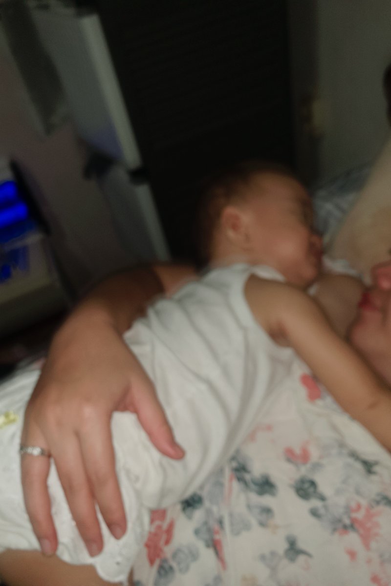 Maaf ye nak ibu blm bise 24 jam same zala tiap hari 🥹
Tumbuh dengan baik ye nak 🥹❤️